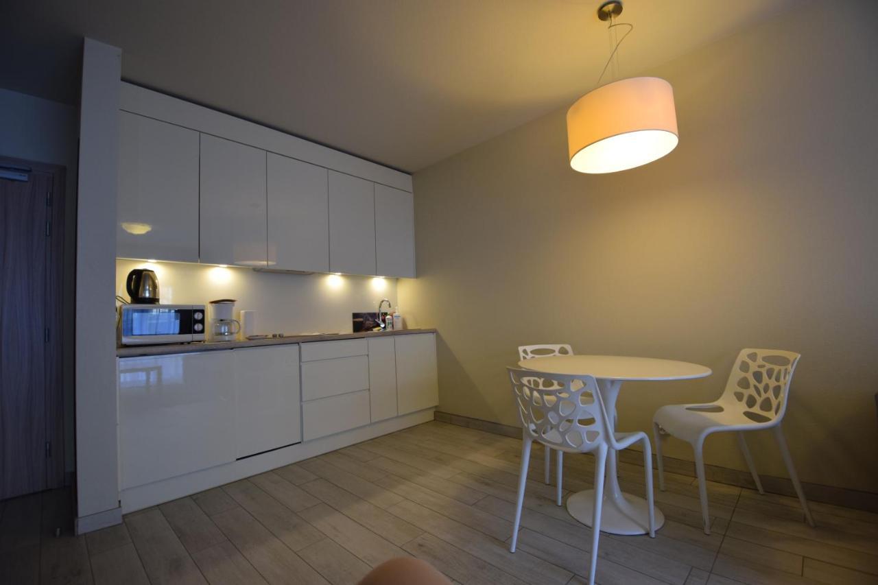 Apartment Czarna Gora Is6